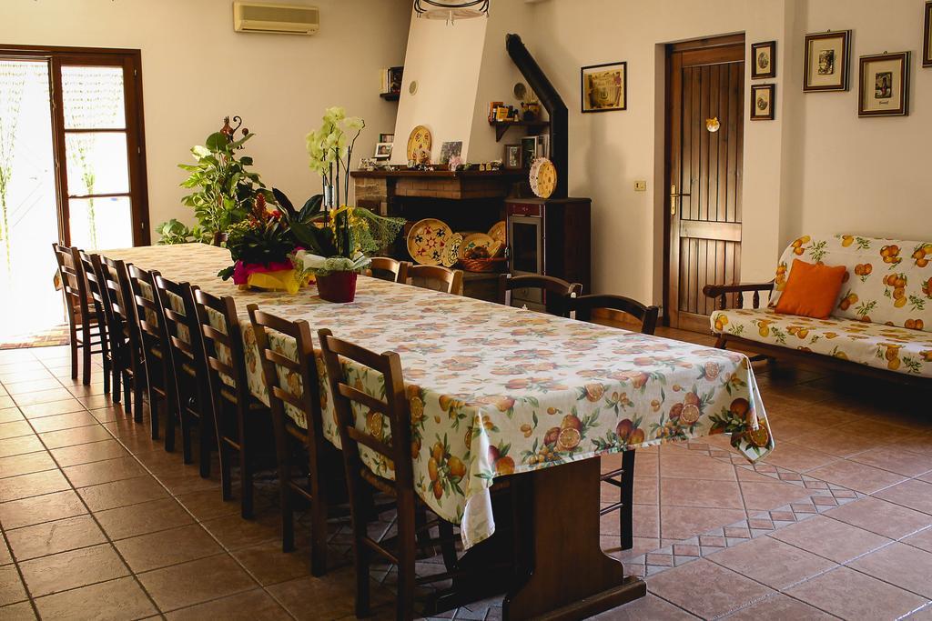 Agriturismo Perdaba Villa Fluminimaggiore Exterior photo
